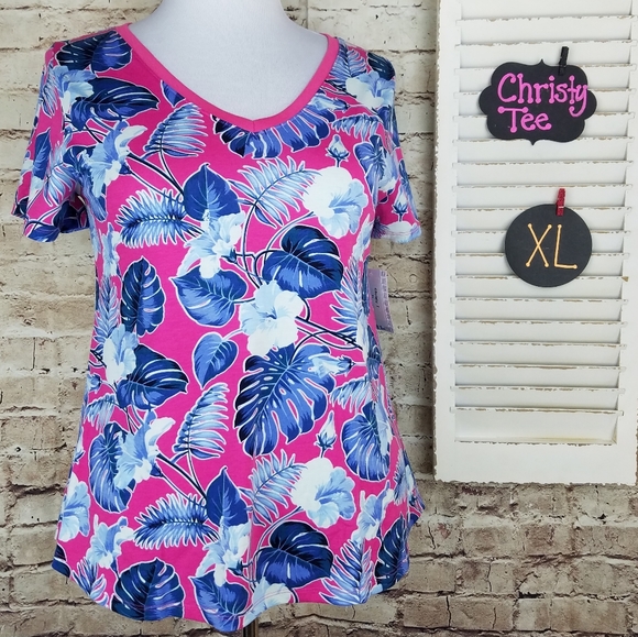 LuLaRoe Tops - Tropical Flower and Leaf VNeck TShirt - LuLaRoe Christy Tee
